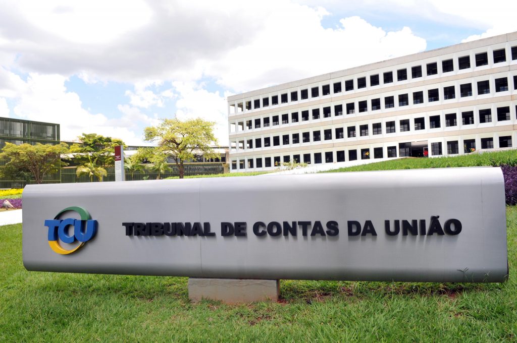 Concurso TCU: Comissão formada! Remunerações iniciais acima de R$ 23 mil! Veja: