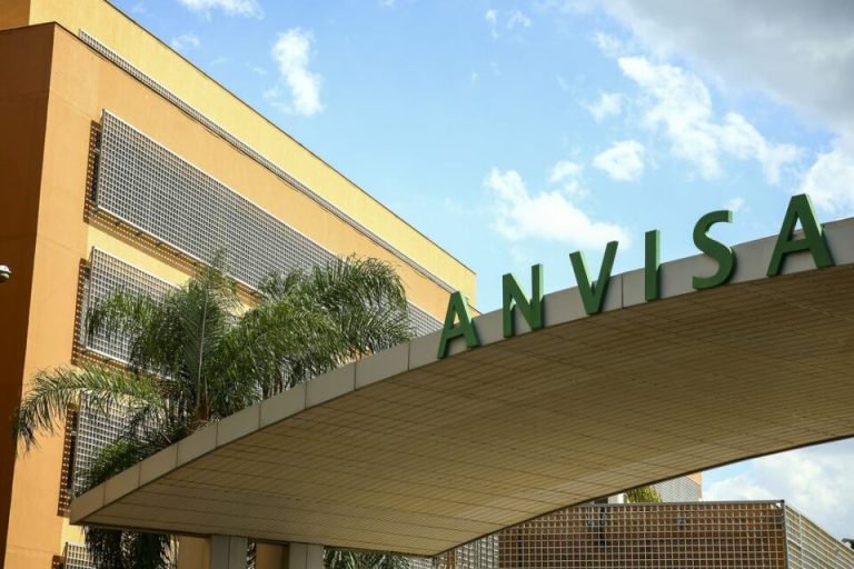 Concurso ANVISA 2023: Comissão formada! São 50 vagas com remuneração inicial de R$ 16 mil! Confira as detalhes do certame!