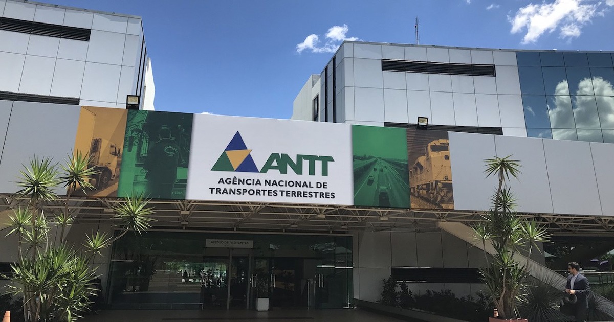 Saiu o edital do concurso ANTT 2024 com 50 vagas para Especialista em Regulação e remuneração inicial acima de R$ 16 mil!